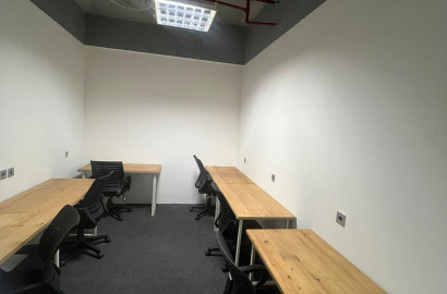 Ruang Kantor (Service Office) The Suite Tower - 6 pax