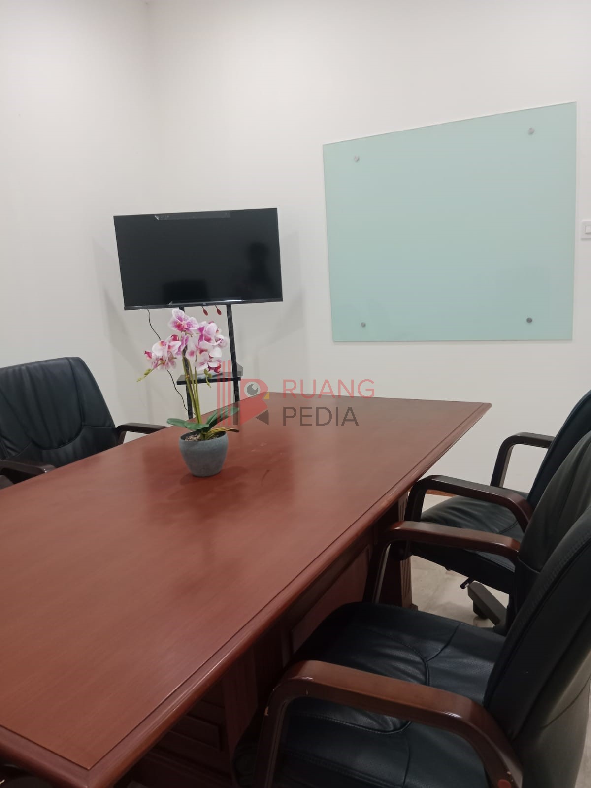 Ruang Rapat (Meeting Room) Menara Bidakara 2 Kapasitas 10 Pax