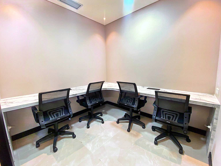 Ruang Kantor (Service Office) Menara Karya - 4 Pax