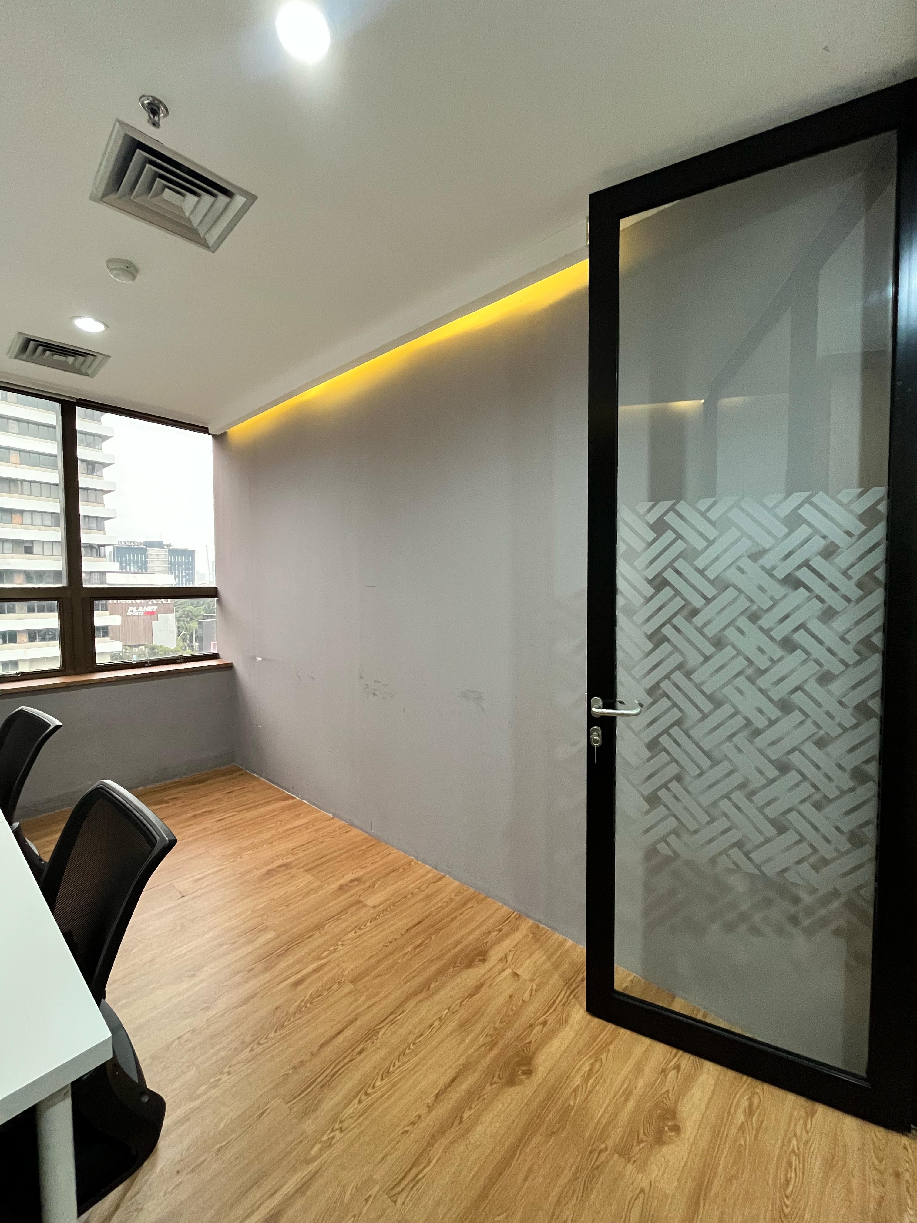 Ruang Kantor (Service Office) Gedung Jaya Thamrin - 3 Pax