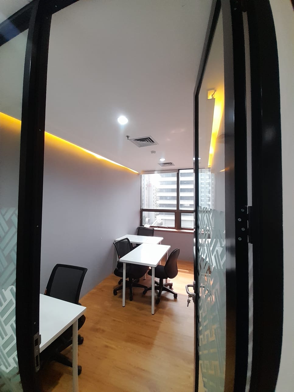Ruang Kantor (Service Office) Gedung Jaya Thamrin - 4 Pax