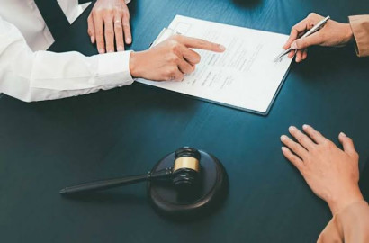 Perbedaan Legalitas Yayasan dan Perkumpulan: Mana yang Sesuai Visi Anda?