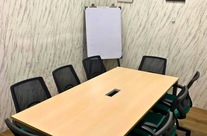 Ruang Kantor (Service Office) Ruko Coworking Kebon Jeruk - 8 Pax