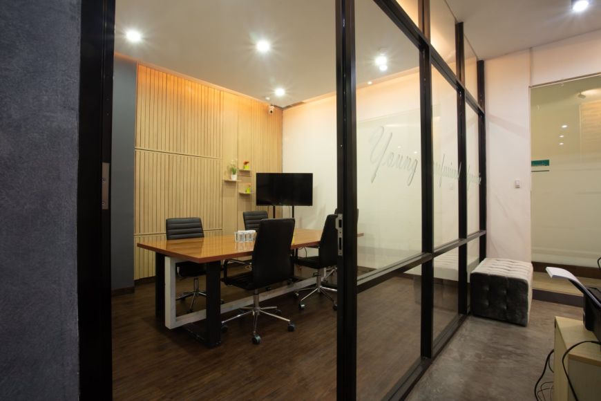 Ruang Rapat (Meeting Room) Graha Mampang Kapasitas 6 Pax