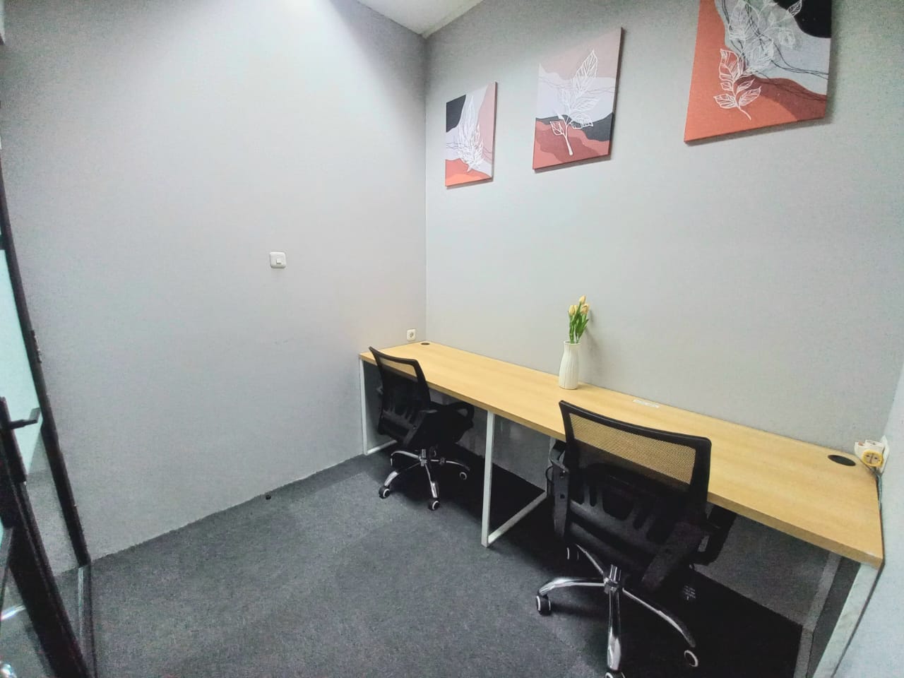 Ruang Kantor (Service Office) Plaza Simatupang - 2 Pax