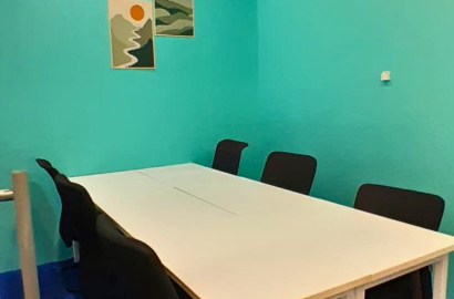 Ruang Kantor (Service Office) Rukan Balai Pustaka - 6 Pax