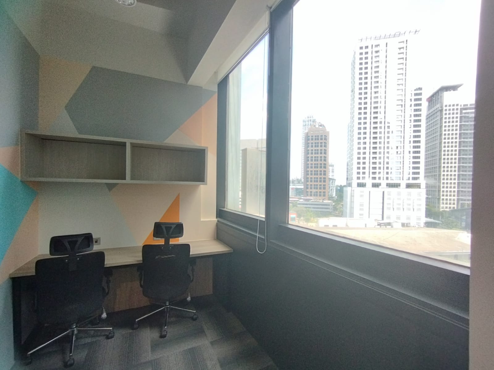 Ruang Kantor (Service Office) Treasury Tower SCBD View Room - 3 Pax