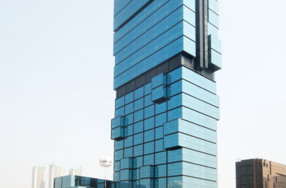 Conventional Office UOB Plaza