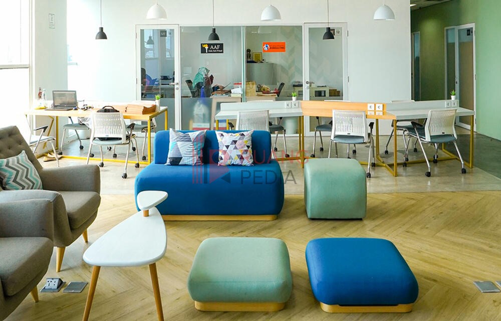 us-coworking-common-area-watermarked.jpg