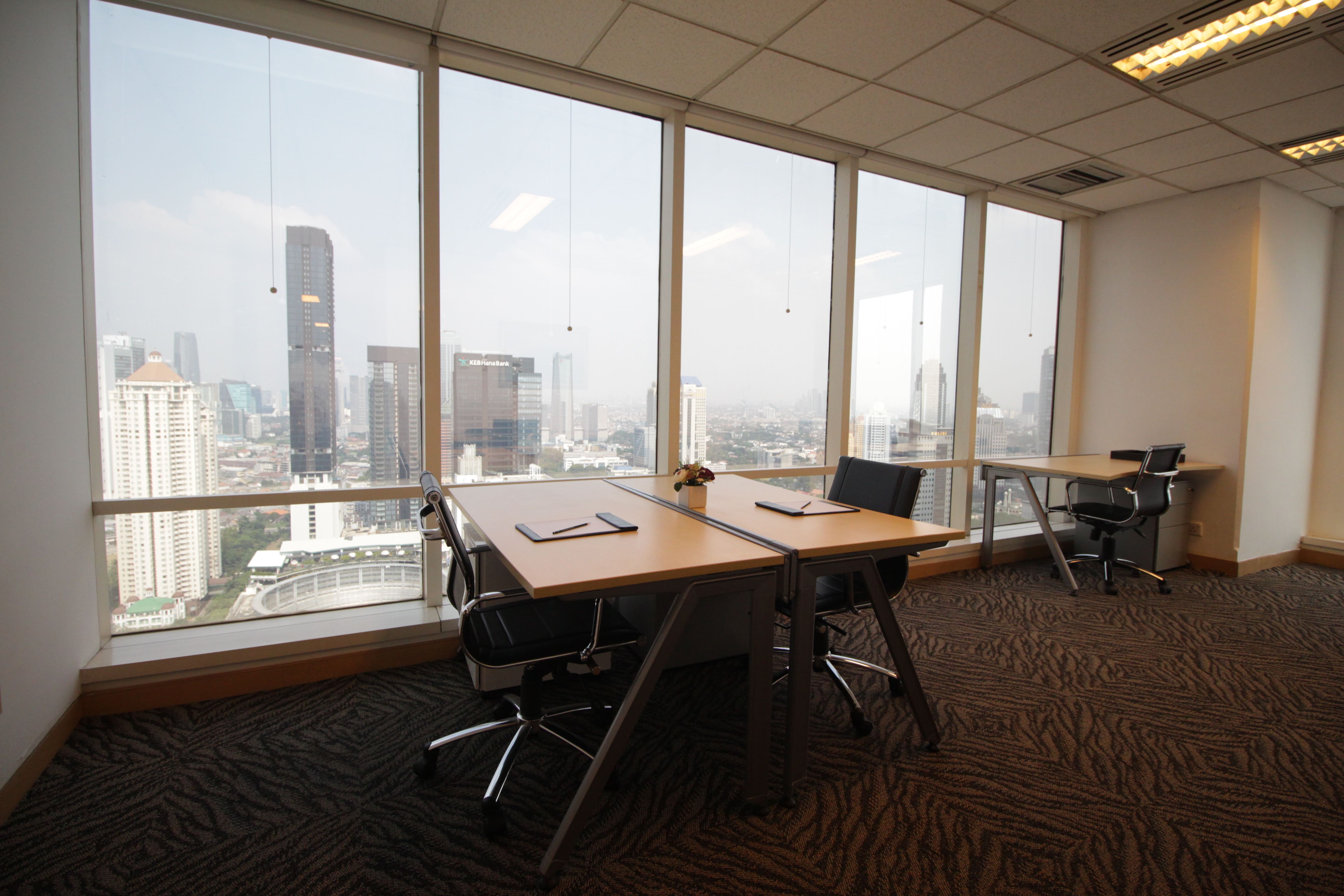 Ruang Kantor (Service Office) Wisma GKBI View Room - 8 Pax