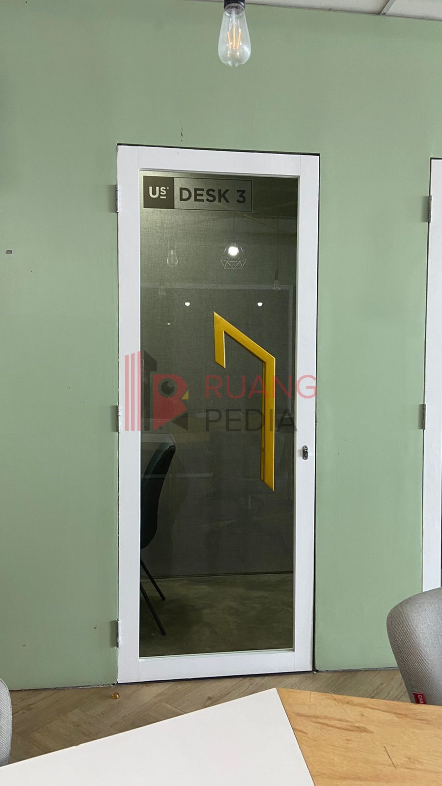 Ruang Kantor (Service Office) Citihub Harton Tower No View Room - 1 Pax